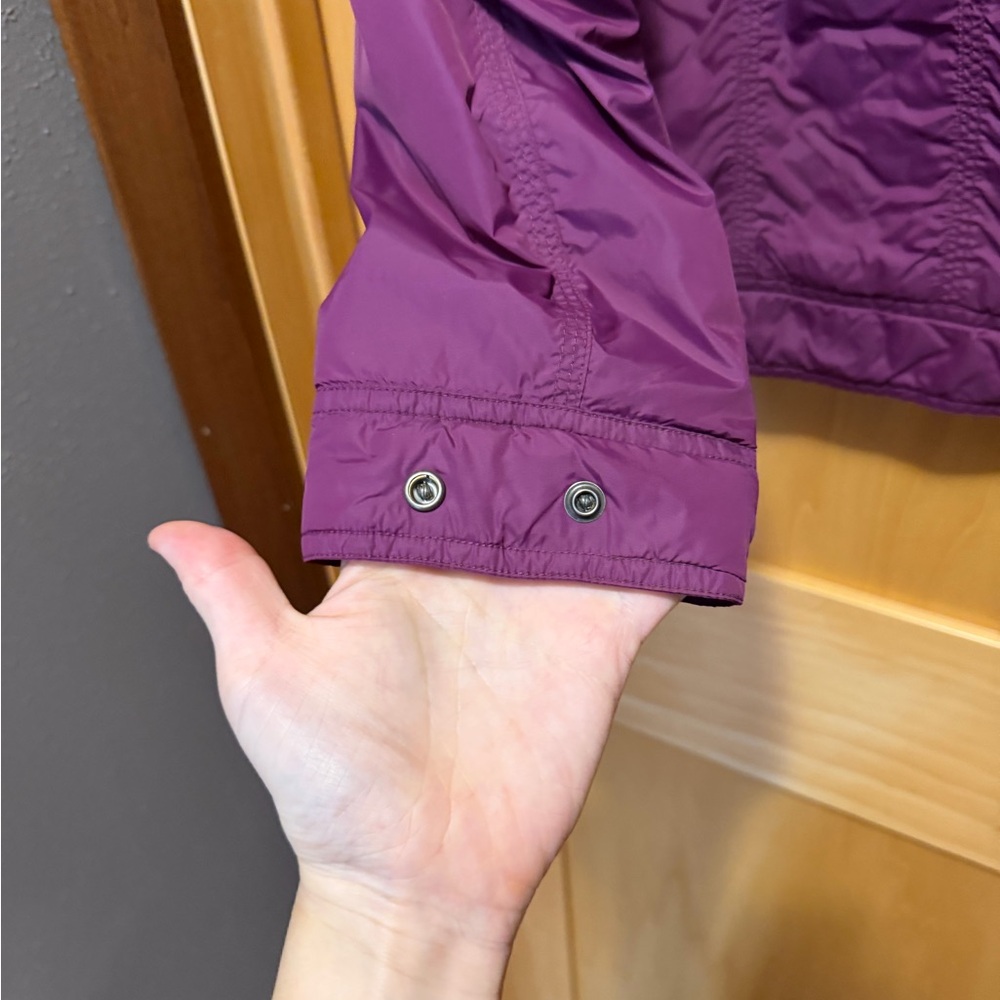 Women's Purple Zip-Up Lightweight Jacket - Picture 7 of 7